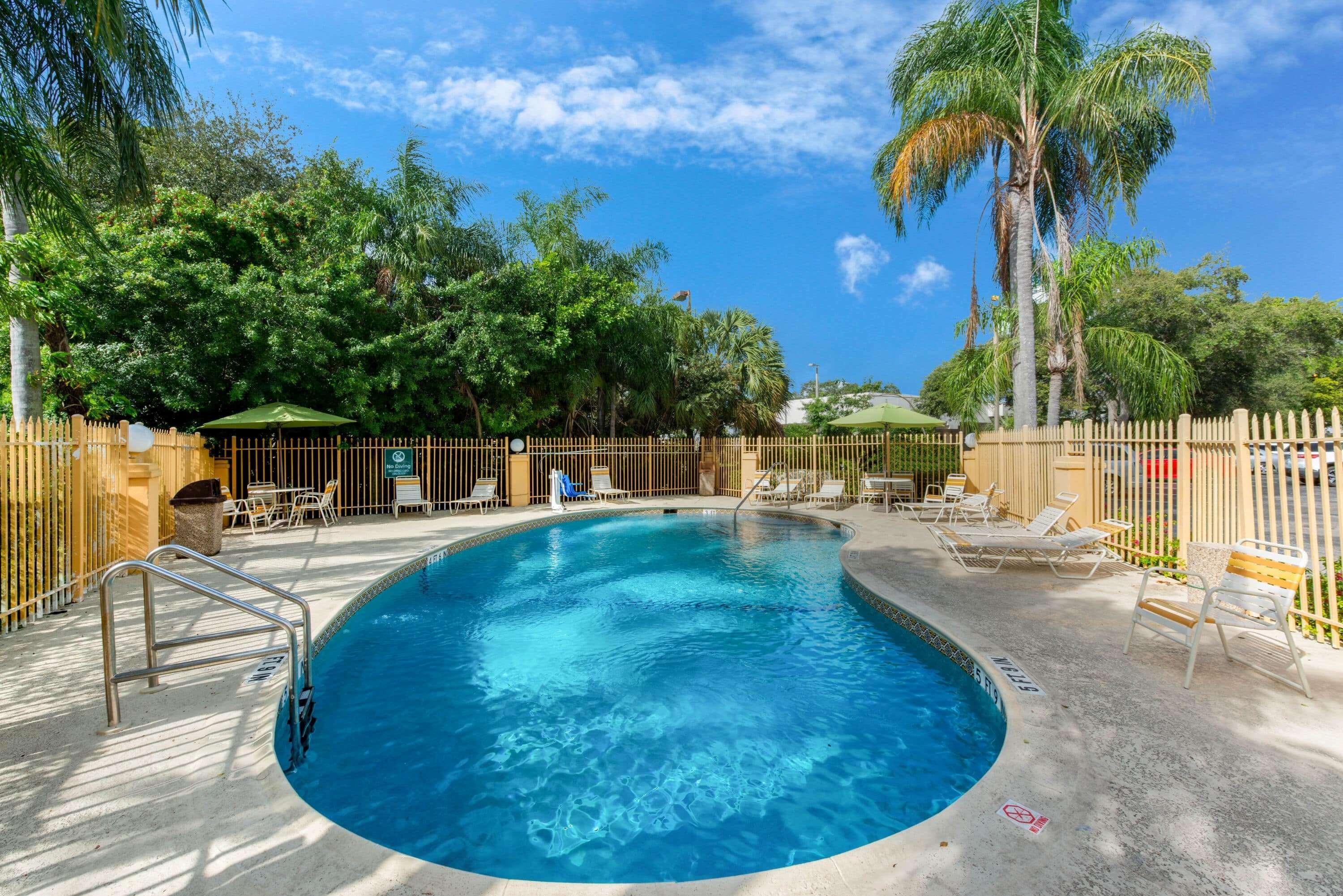 La Quinta Inn By Wyndham Ft. Lauderdale Tamarac East Lauderdale Lakes Exterior photo