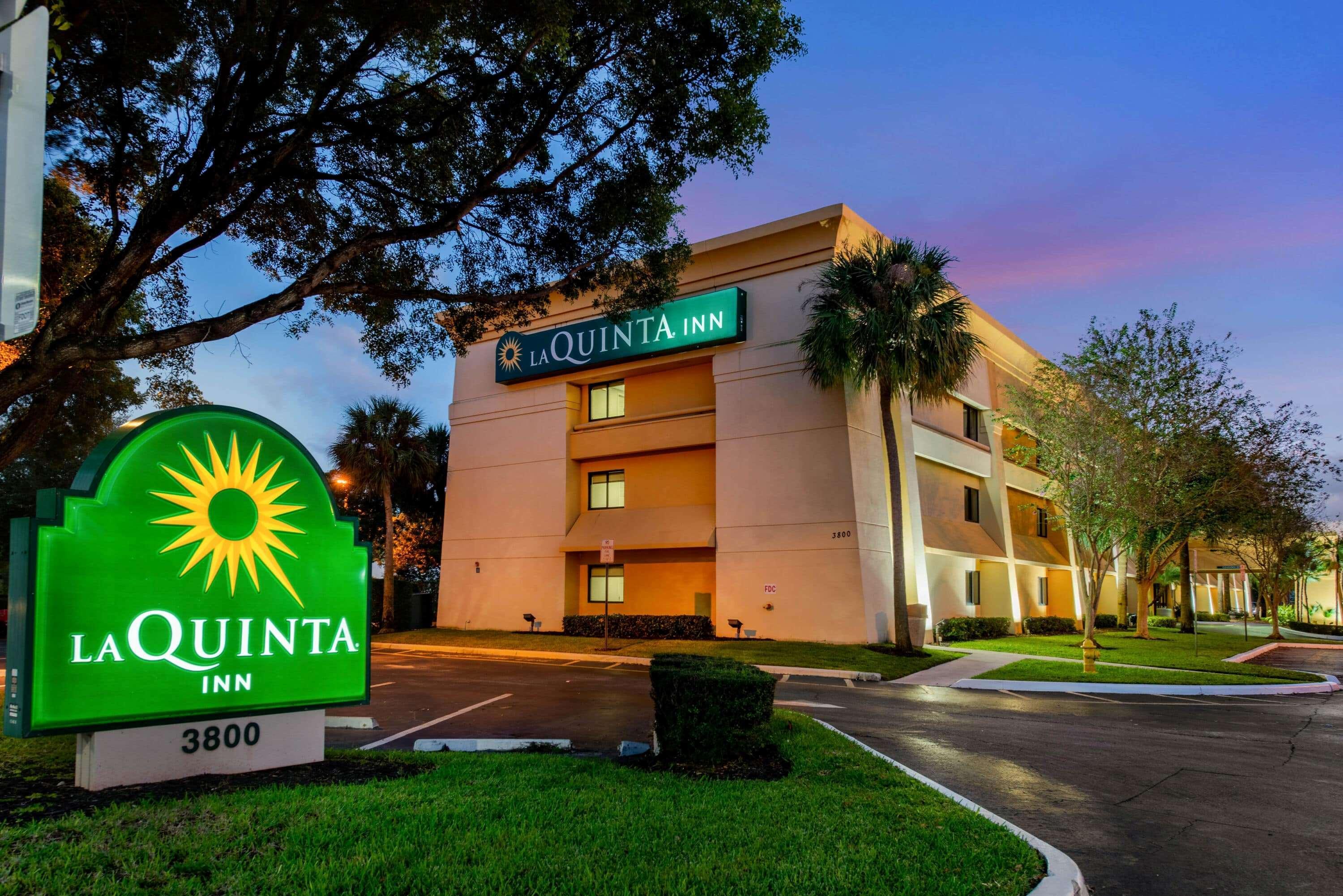 La Quinta Inn By Wyndham Ft. Lauderdale Tamarac East Lauderdale Lakes Exterior photo